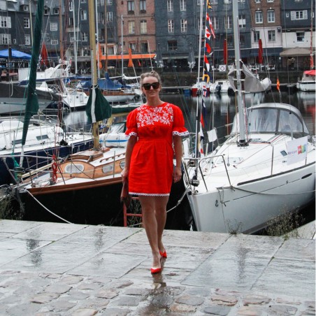 Red short linen dress with floral design and puff sleeves, made in France