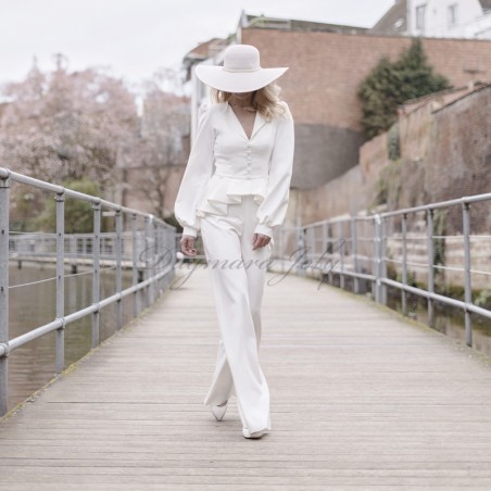 Tailleur pantalon femme mariage à basque asymétrique, fait sur mesure