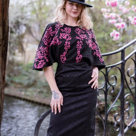 Bat sleeves midi length black pencil open back evening dress