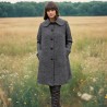 Manteau évasé  coupe trapeze avec col claudine à manches longues droites réalisé en tweed noir