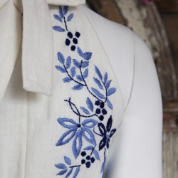 Détail du dos avec fermeture zippée invisible