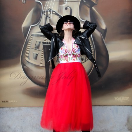 Alternative bridal look with model wearing red tulle midi dress for elopement