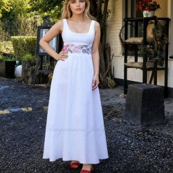Robe de mariée longue en lin brodé – vue de face, confection artisanale en France