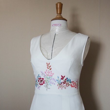 Robe de Mariée longue Fendue avec Décolleté en V– Sur Mesure en France