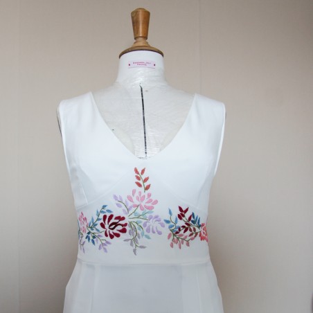 Robe de Mariée longue Fendue avec Décolleté en V– Sur Mesure en France