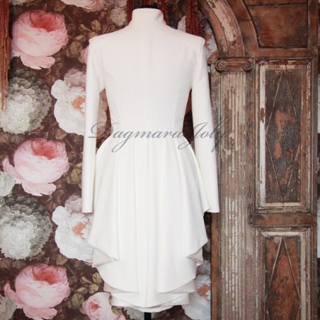 Asymmetrical ivory blazer with pleated peplum, collar officier, long sleeves, golden boutons, made in France