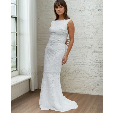 Front profile of a bride in a floor-length sheath lace dress