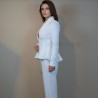 Veste de mariée perlée à la main avec dentelle élégante et sequins