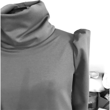 Blouse col roulé noir et moutarde motif pied-de-poule