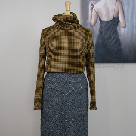 Custom-made blouse with high neck and turtleneck style in black and mustard houndstooth pattern