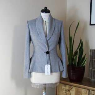 Veste Cintrée Évasée en Laine Grise faite Sur-Mesure