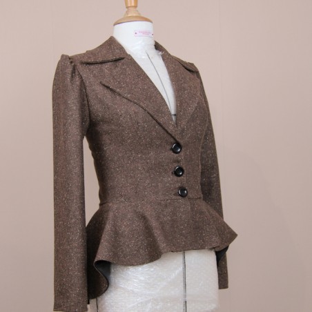 Made-to-measure blazer for women, lightweight fabric and tailored fit