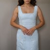 Moderne Robe de mariée ajustée en crêpe avec encolure carrée et fente