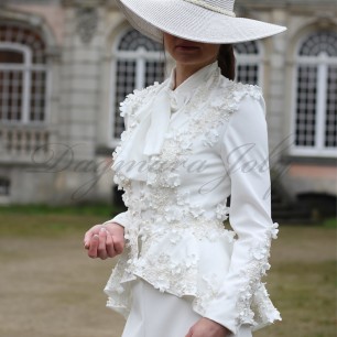 Tailleur blanc de mariée avec pantalon palazzo
