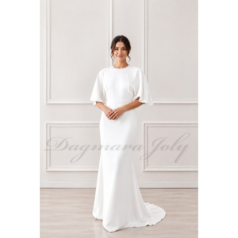 Robe de Mariée en Crêpe – Dos Nu et Traîne