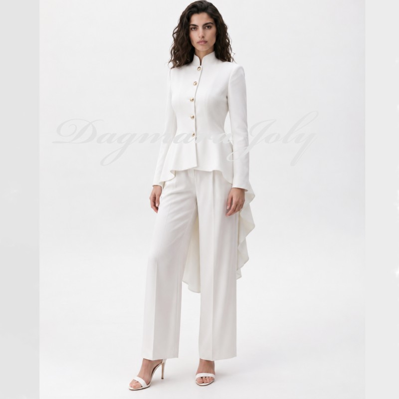 Blazer en crepe asymétrique, col officier sur mesure, made in France