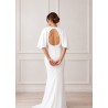 Robe de Mariée en Crêpe – Dos Nu et Traîne