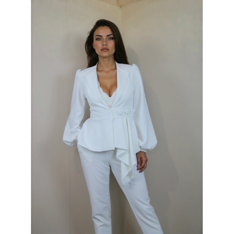 Tailleur pantalon de mariée blanc avec peplum – Sur mesure fait main en France