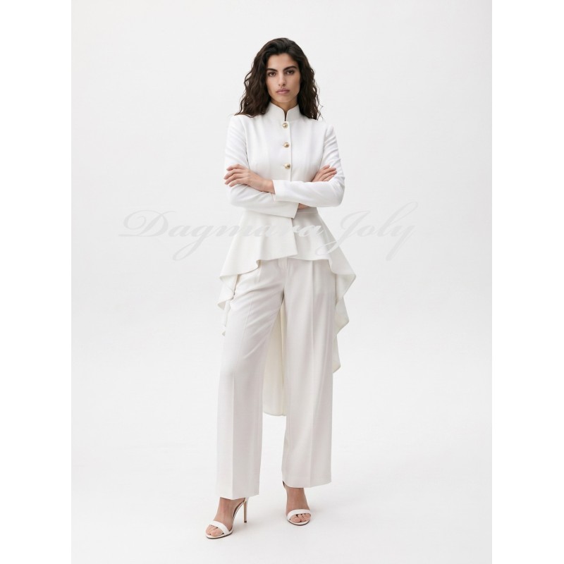 Tailleur pantalon de mariée moderne vue de face