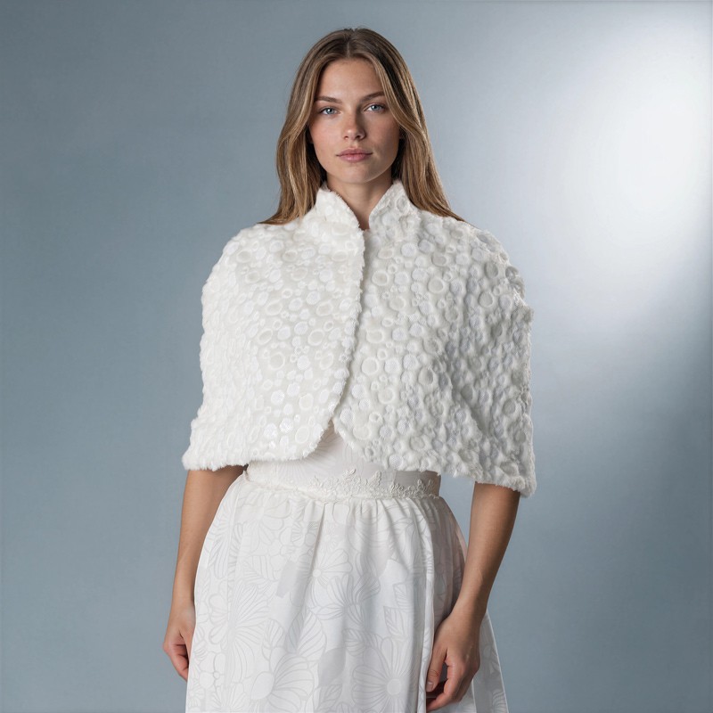 Cape de mariée – Alternative au voile