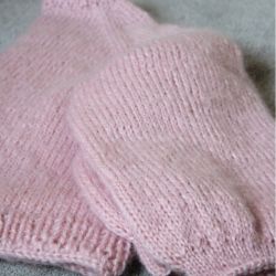 ONE OF A KIND Hand knit pink mohair sweater