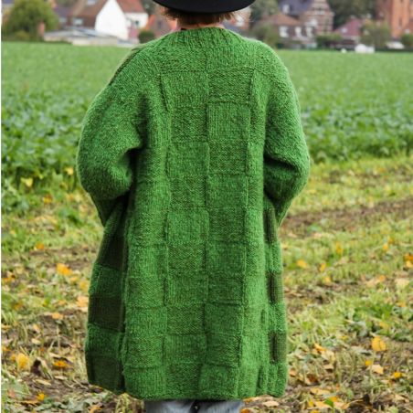 Gilet vert long femme , oversize , ouvert devant ,tricoté main