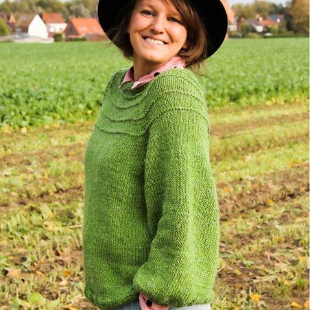Pull maille vert tricoté main manches raglan, fabrication francaise