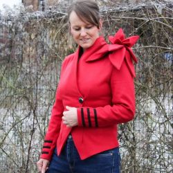 Veste rouge asymétrique femme