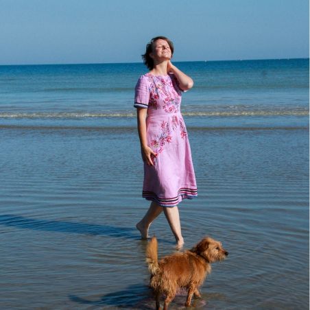 Linen summer dress, short sleeves and open back