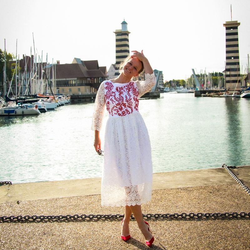 robe blanche guipure