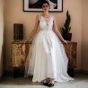 White long sleeveless embellished wedding tulle dress