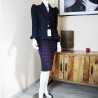 Tailleur jupe droite avec veste col châle et manches bouffantes , fait sur mesure en France